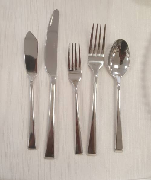 CLASSIC DINNER KNIFE